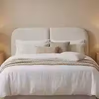 Cabeceira Casal Estofada Bouclé Orgânica Bege 140cm uKora