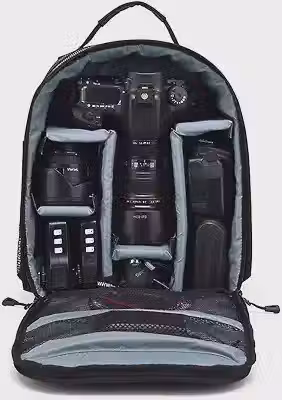 Mochila Fotográfica Impermeável Compacta para Câmeras DSLR e Mirrorless - Cor Preta e Cinza