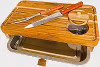 Kit Churrasco com Tábua para Churrasco em Madeira com Gaveta, Faca e Garfo, para Corte de Carnes