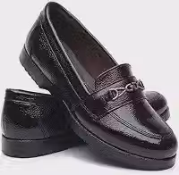 Mocassim Feminino Coiote em Couro Envernizado