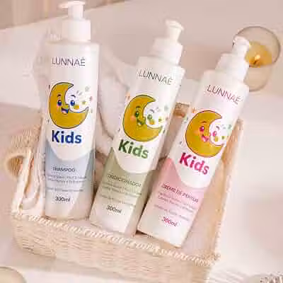 Kit Kids LUNNAÈ – Shampoo + Condicionador + Creme para Pentear